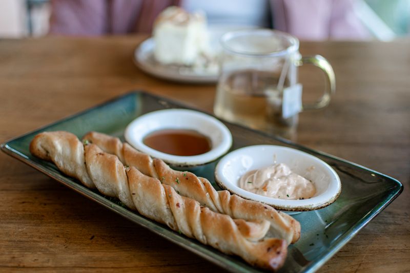 Breadsticks — classic dewey's pizza side